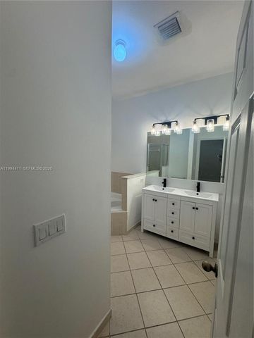 22569 SW 89th Pl, Cutler Bay, FL 33190