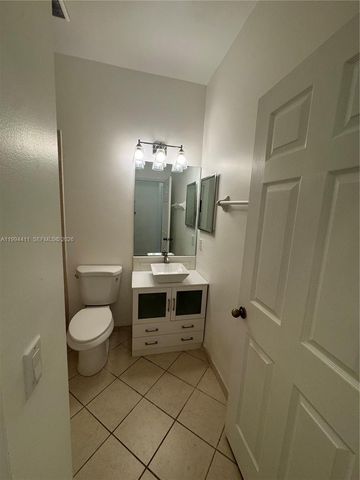 22569 SW 89th Pl, Cutler Bay, FL 33190