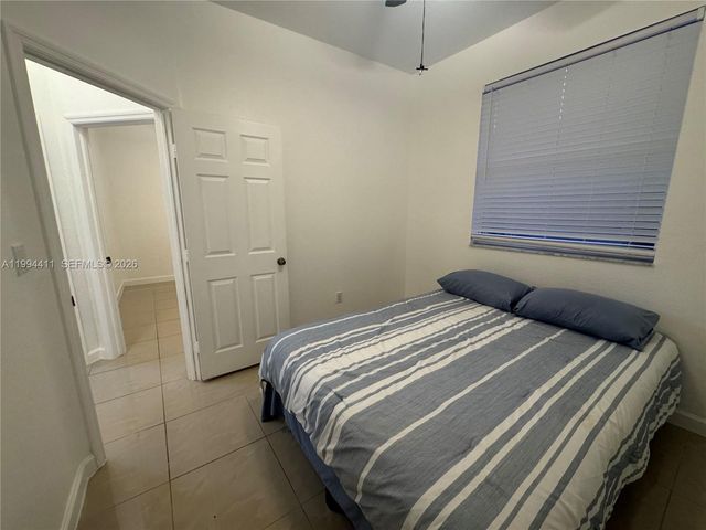 22569 SW 89th Pl, Cutler Bay, FL 33190