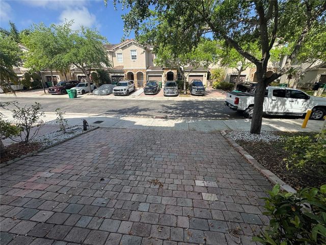 22569 SW 89th Pl, Cutler Bay, FL 33190