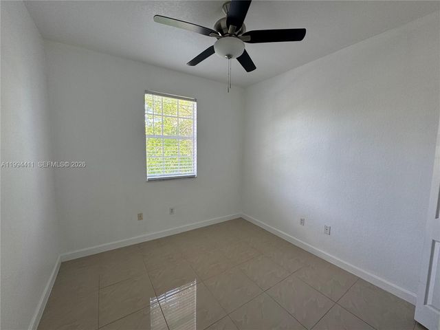 22569 SW 89th Pl, Cutler Bay, FL 33190