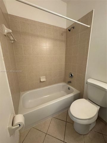 22569 SW 89th Pl, Cutler Bay, FL 33190