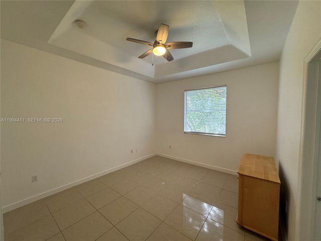 22569 SW 89th Pl, Cutler Bay, FL 33190