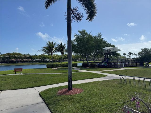 22569 SW 89th Pl, Cutler Bay, FL 33190