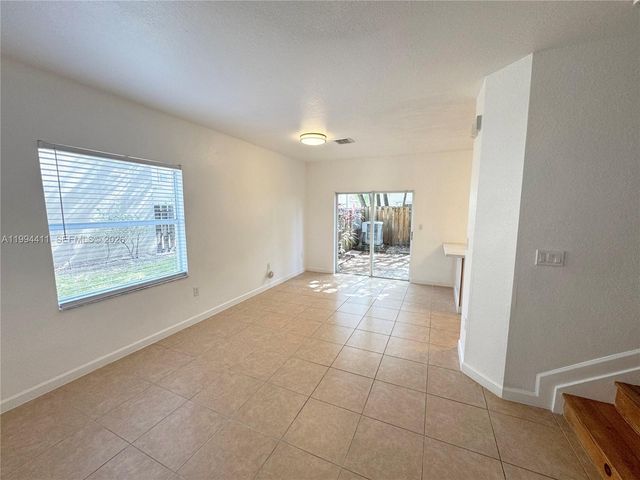 22569 SW 89th Pl, Cutler Bay, FL 33190