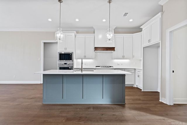 10126 Hidden Circle, Sherwood, AR 72120