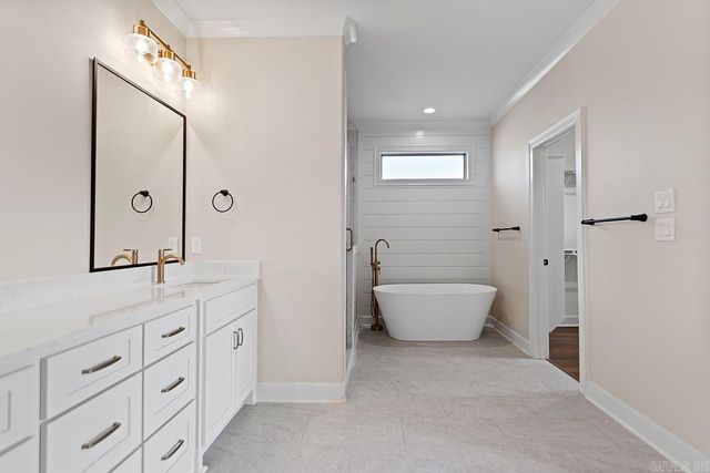 10126 Hidden Circle, Sherwood, AR 72120