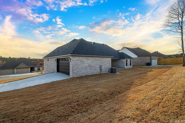 10126 Hidden Circle, Sherwood, AR 72120