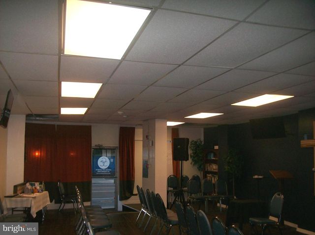 4324-26-26 FRANKFORD AVE, Philadelphia, PA 19124