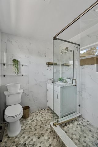 711 SW 27th Way, Boynton Beach, FL 33435
