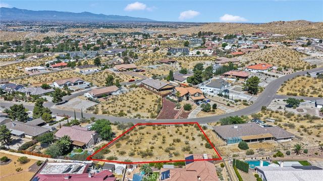 16425 Viho, Apple Valley, CA 92307