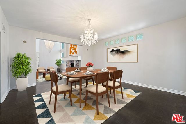 15656 Crownridge Place, Sherman Oaks, CA 91403