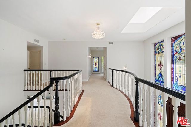 15656 Crownridge Place, Sherman Oaks, CA 91403