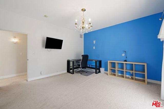 15656 Crownridge Place, Sherman Oaks, CA 91403