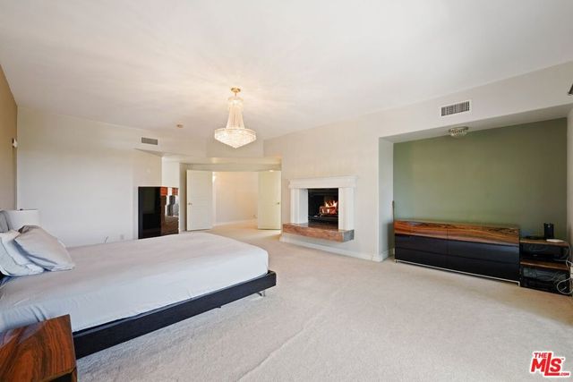 15656 Crownridge Place, Sherman Oaks, CA 91403