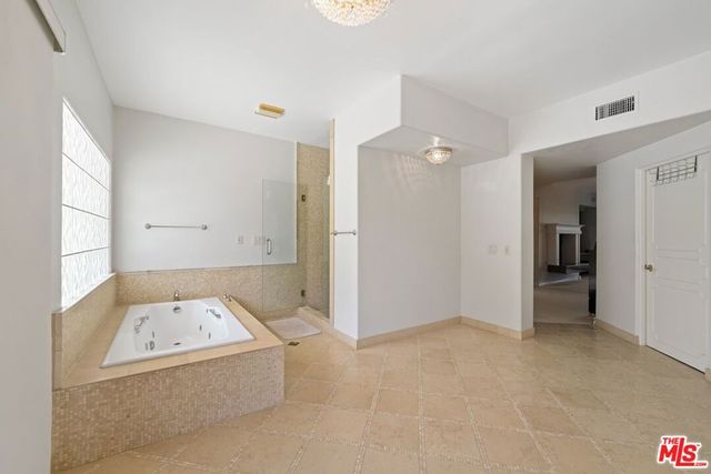 15656 Crownridge Place, Sherman Oaks, CA 91403