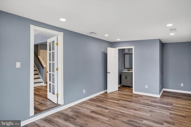 3 WALDEN RD, Marlton, NJ 08053