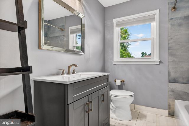 3 WALDEN RD, Marlton, NJ 08053