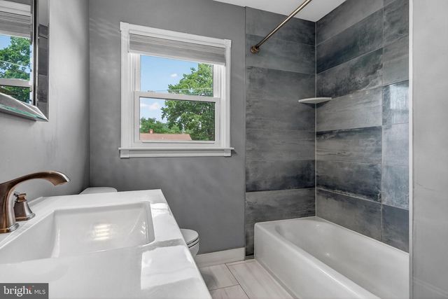 3 WALDEN RD, Marlton, NJ 08053