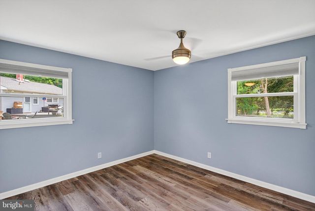 3 WALDEN RD, Marlton, NJ 08053