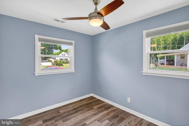3 WALDEN RD, Marlton, NJ 08053