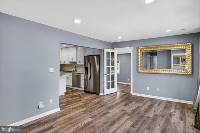 3 WALDEN RD, Marlton, NJ 08053