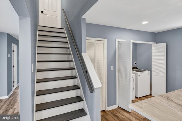 3 WALDEN RD, Marlton, NJ 08053