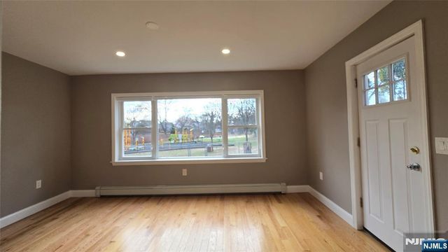 2-72 Saddle River Road, Fair Lawn, NJ 07410