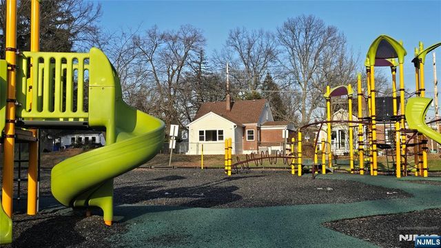 2-72 Saddle River Road, Fair Lawn, NJ 07410