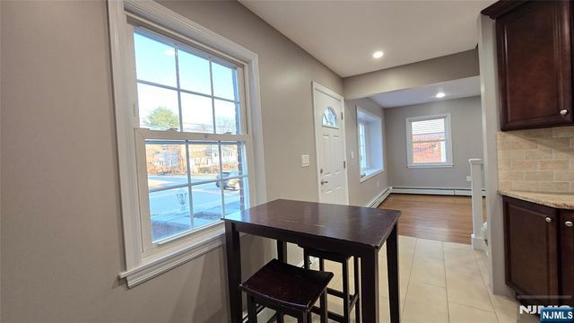 2-72 Saddle River Road, Fair Lawn, NJ 07410