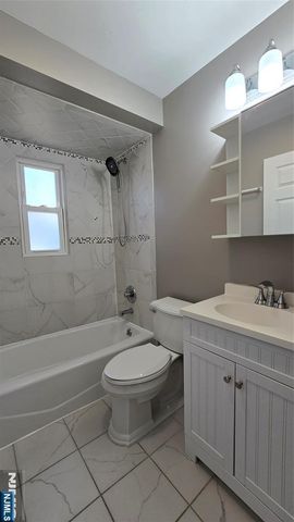 2-72 Saddle River Road, Fair Lawn, NJ 07410