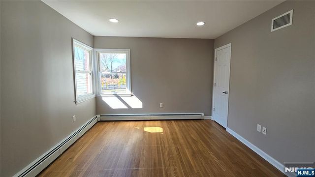 2-72 Saddle River Road, Fair Lawn, NJ 07410