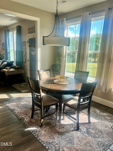 1284 Dairy Glen Drive, Fuquay Varina, NC 27526