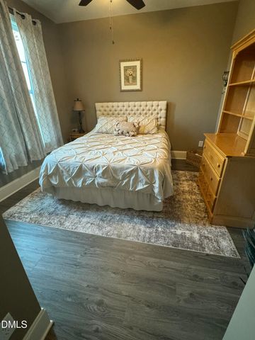 1284 Dairy Glen Drive, Fuquay Varina, NC 27526