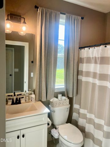 1284 Dairy Glen Drive, Fuquay Varina, NC 27526