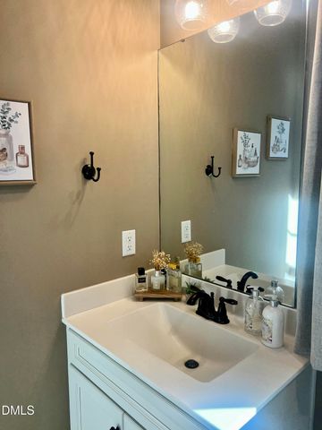 1284 Dairy Glen Drive, Fuquay Varina, NC 27526