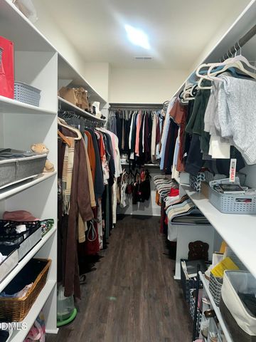 1284 Dairy Glen Drive, Fuquay Varina, NC 27526