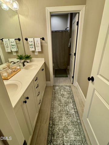 1284 Dairy Glen Drive, Fuquay Varina, NC 27526