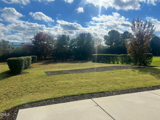 1284 Dairy Glen Drive, Fuquay Varina, NC 27526