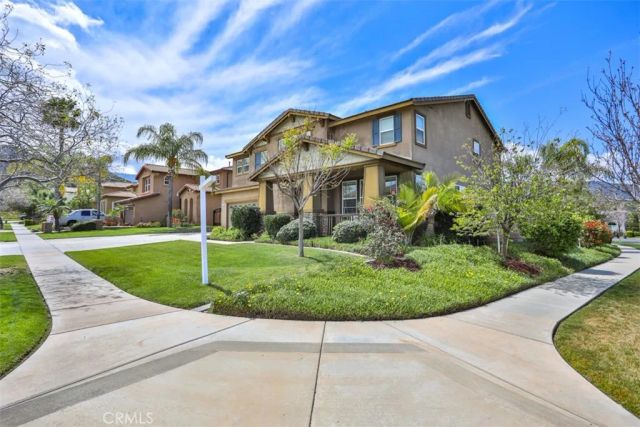 3250 Quartz Circle, Corona, CA 92882