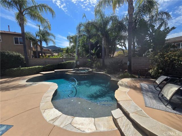 3250 Quartz Circle, Corona, CA 92882