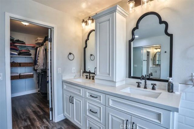 3250 Quartz Circle, Corona, CA 92882