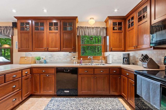 5495 N MAPLE HEIGHTS CIRCLE, Sturgeon Bay, WI 54235