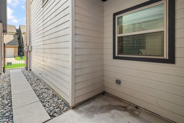 4245 b Swan Forest Drive B, Carrollton, TX 75010