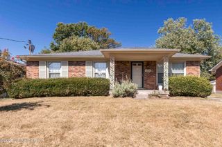 4504 Sunflower Ave, Louisville, KY 40216