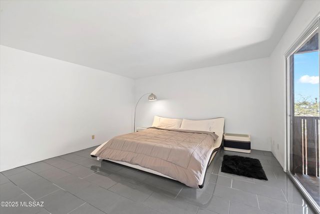 432 N Dodge Boulevard, Tucson, AZ 85716