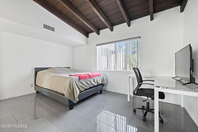 432 N Dodge Boulevard, Tucson, AZ 85716