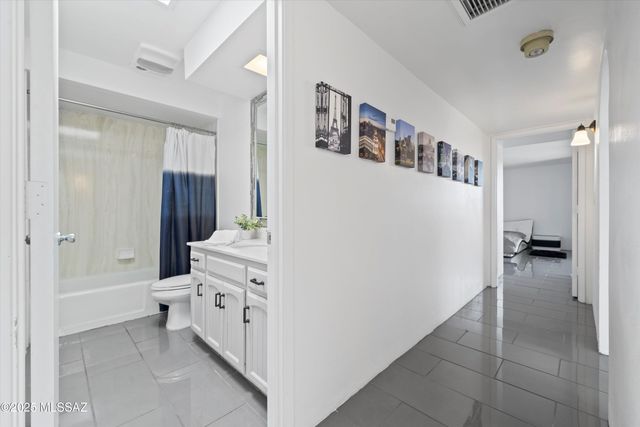 432 N Dodge Boulevard, Tucson, AZ 85716