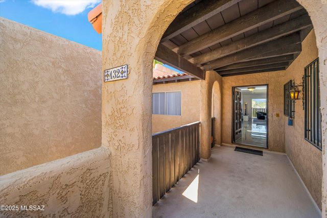 432 N Dodge Boulevard, Tucson, AZ 85716