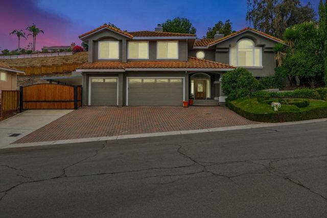 96 Caryl Court, Hollister, CA 95023